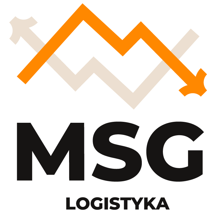 Logo firmy MSG Logistyka. Składa się z symbolu dwóch przeplatających się, strzałkowatych linii (pomarańczowej i beżowej) nad napisem "MSG" i mniejszym "LOGISTYKA", wszystko na czarnym tle.